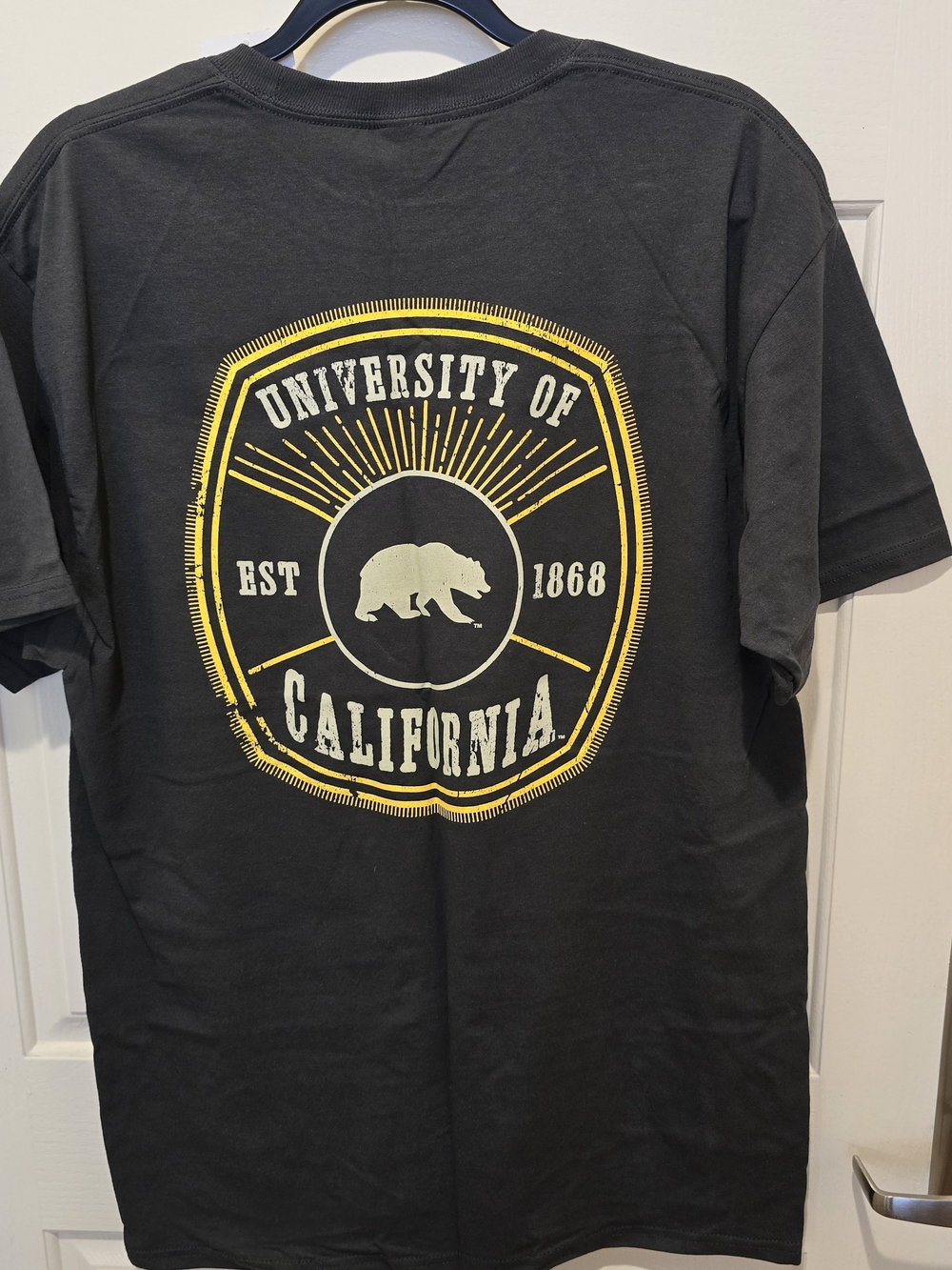 University of California Golden Bears T Shirt Men’s Large Black Cal Bears Tee - Picture 4 of 5
